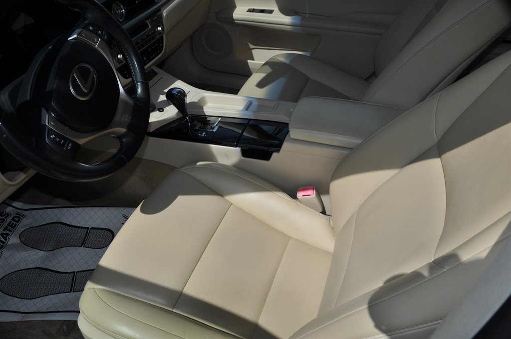 2014 Lexus ES