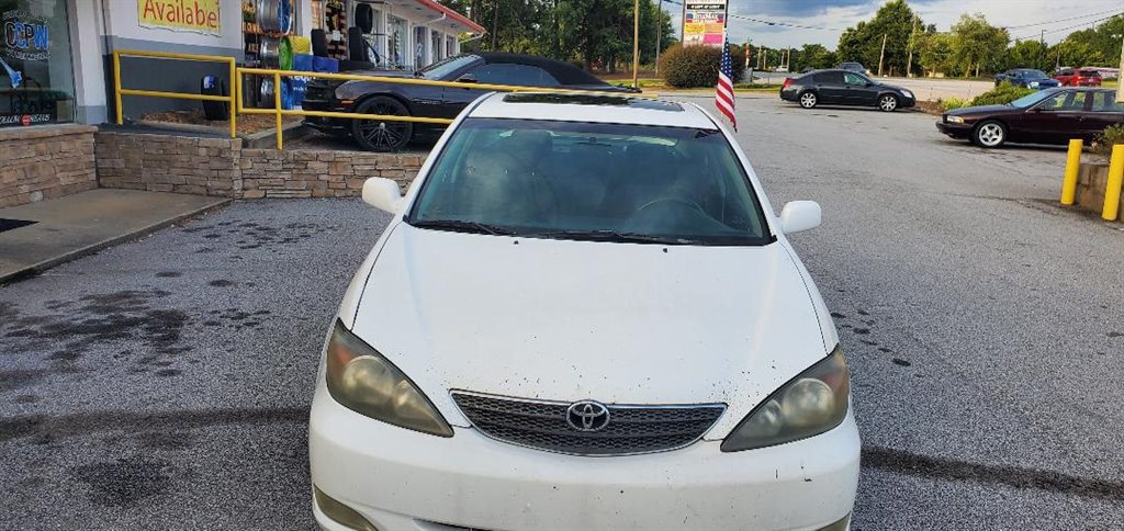 2002 Toyota Camry SE photo