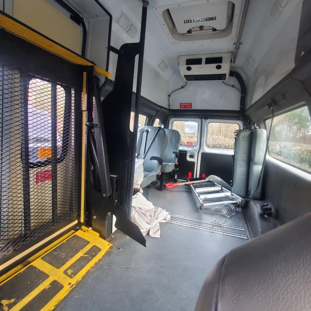 2014 Ford E-350 - $13,500