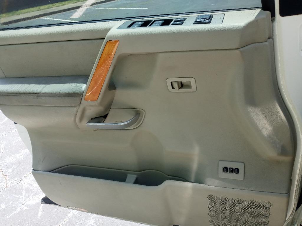 2007 Infiniti QX56 photo