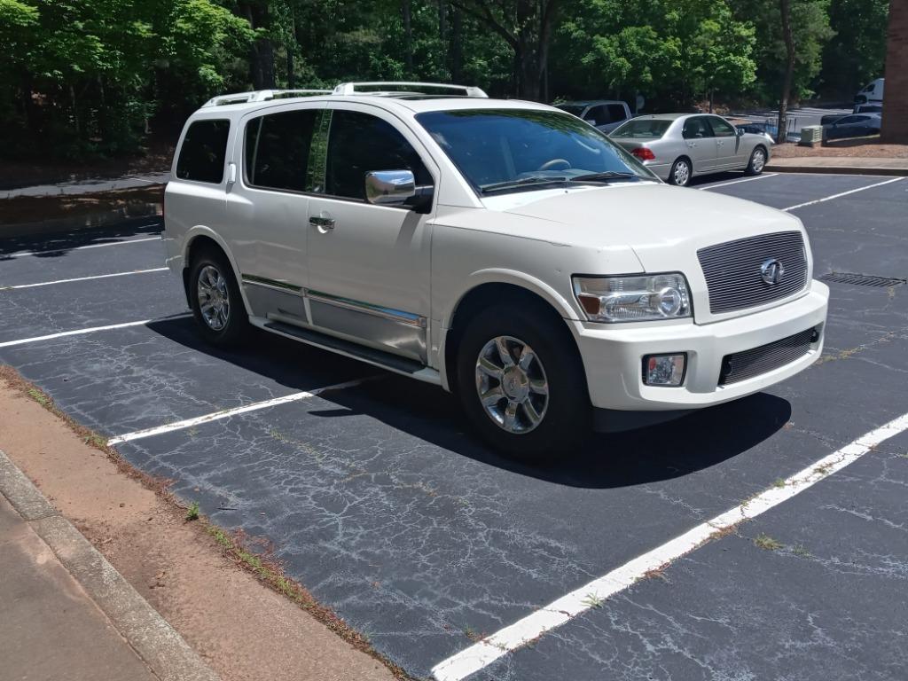 2007 Infiniti QX56 photo