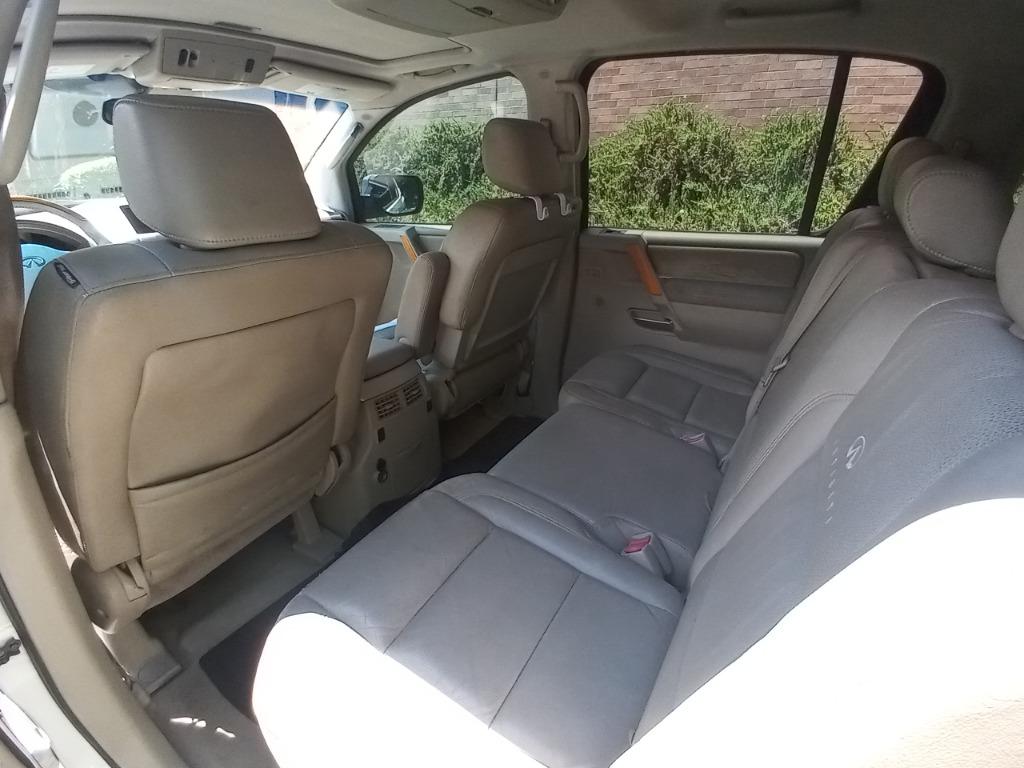 2007 Infiniti QX56 photo