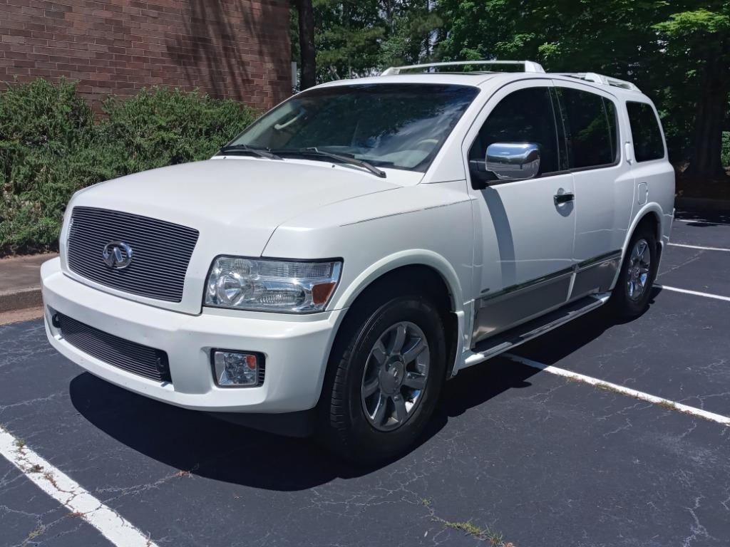 2007 Infiniti QX56 photo