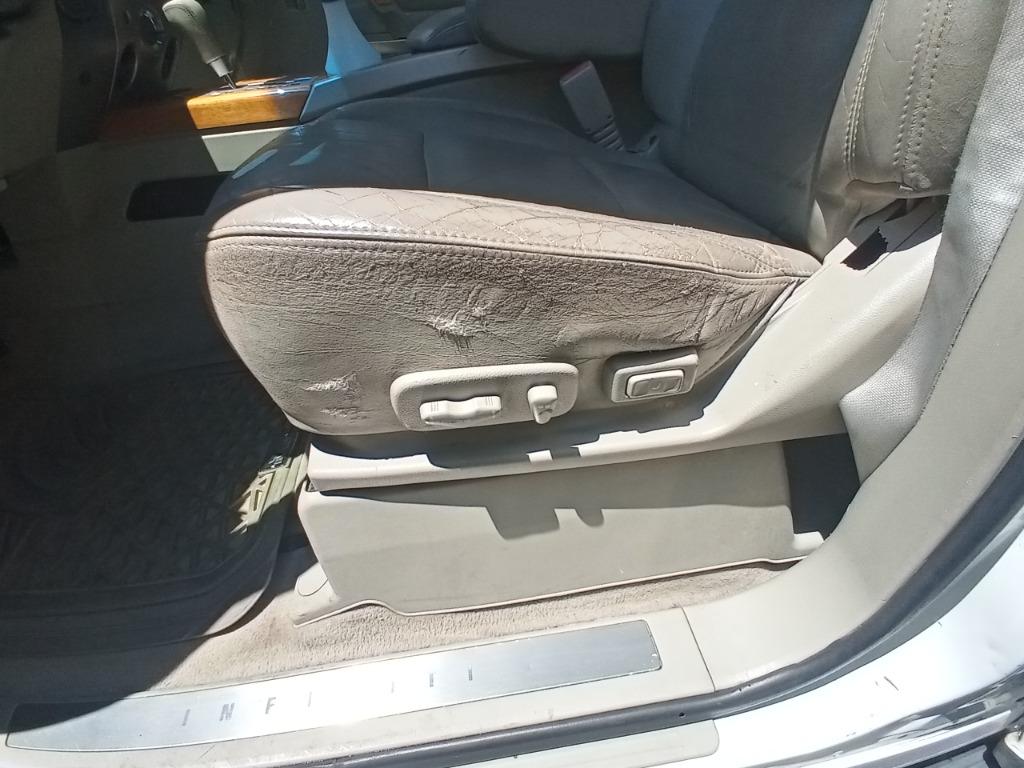 2007 Infiniti QX56 photo