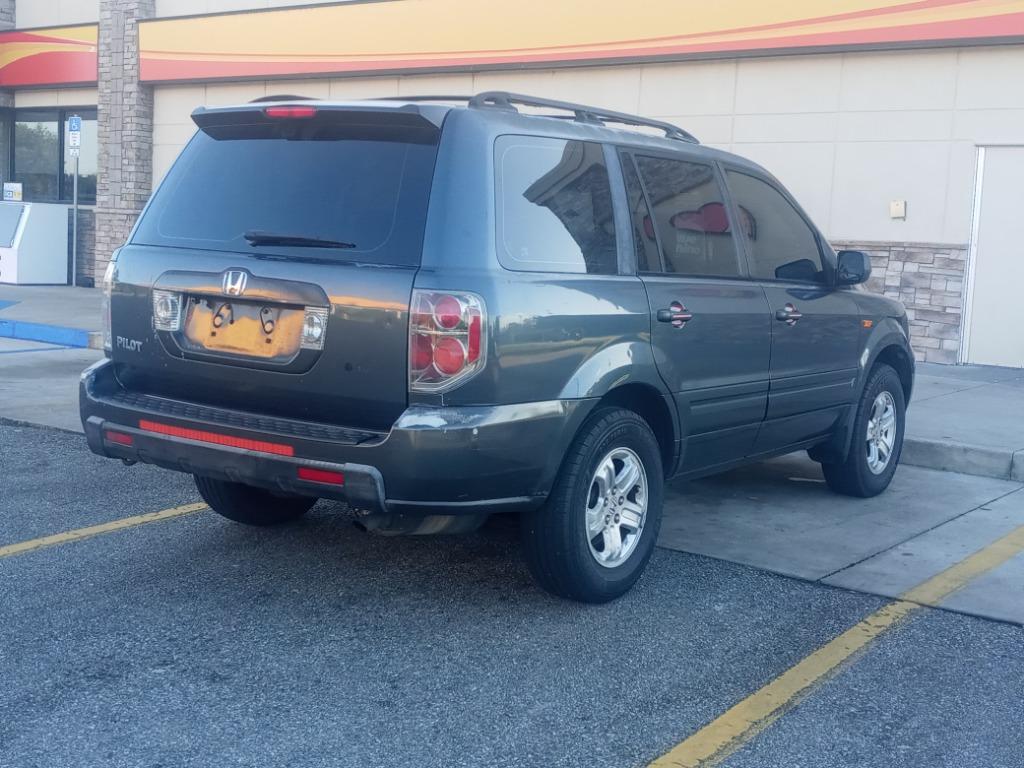 2006 Honda Pilot LX photo