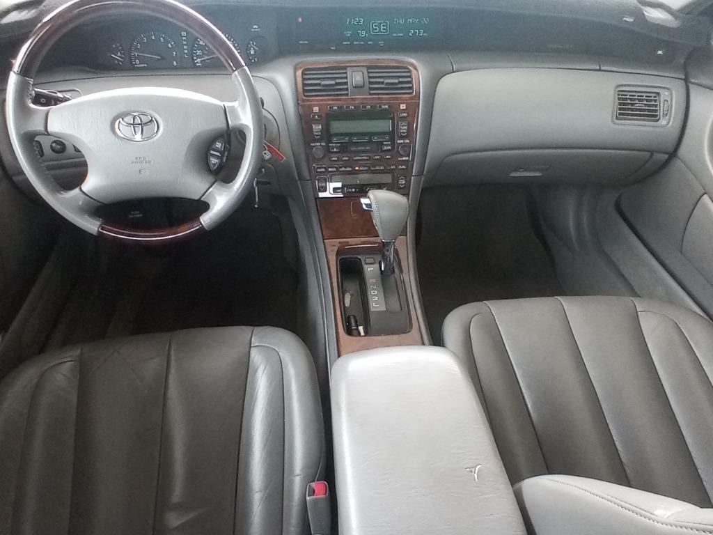 2003 Toyota Avalon XL photo