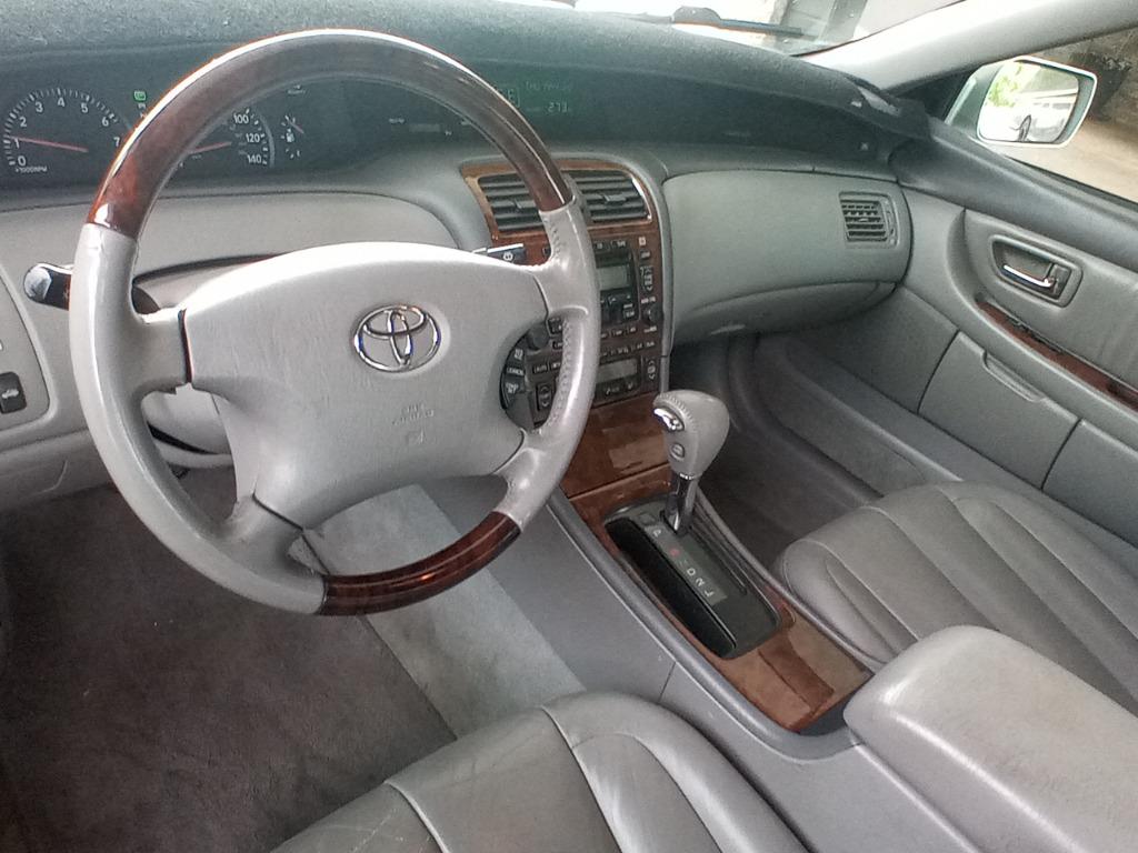 2003 Toyota Avalon XL photo