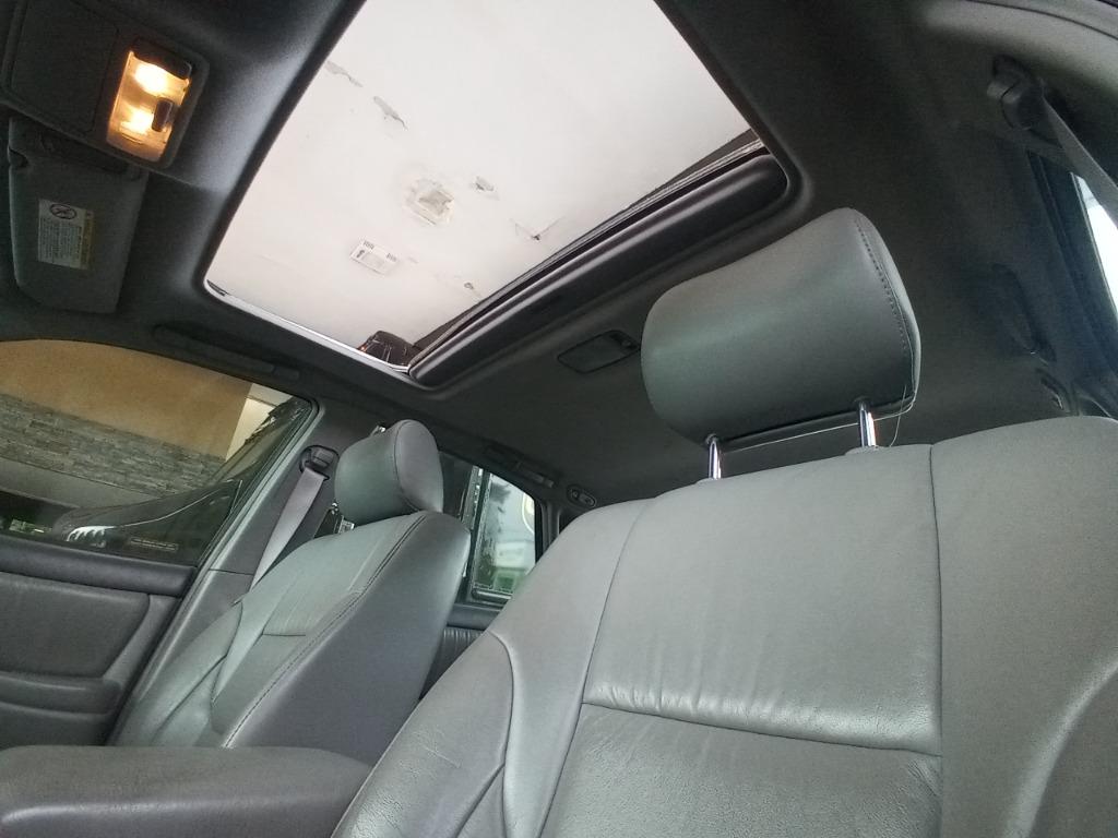 2003 Toyota Avalon XL photo