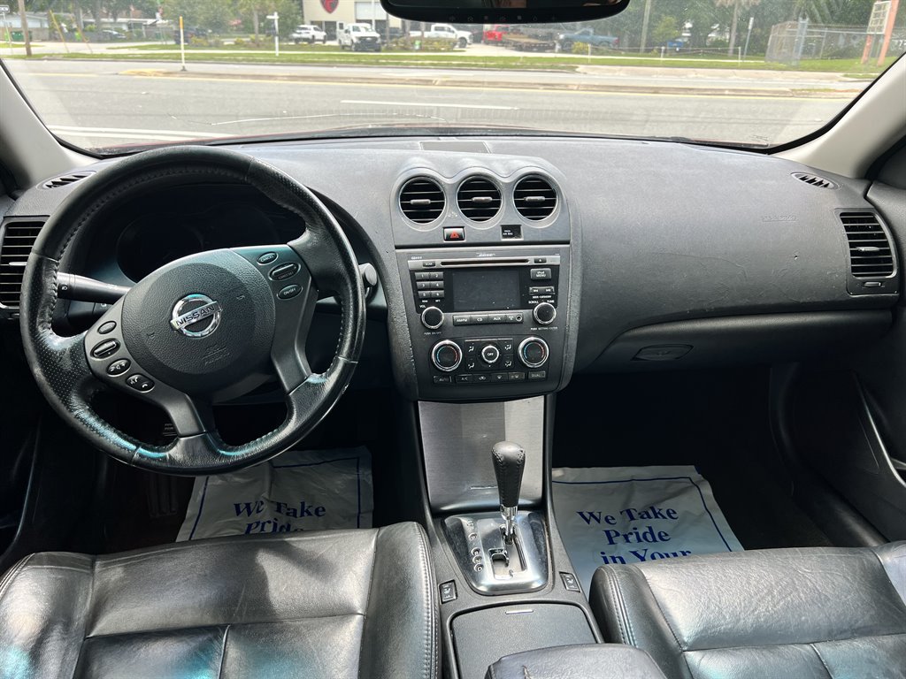 2010 Nissan Altima 2.5 photo