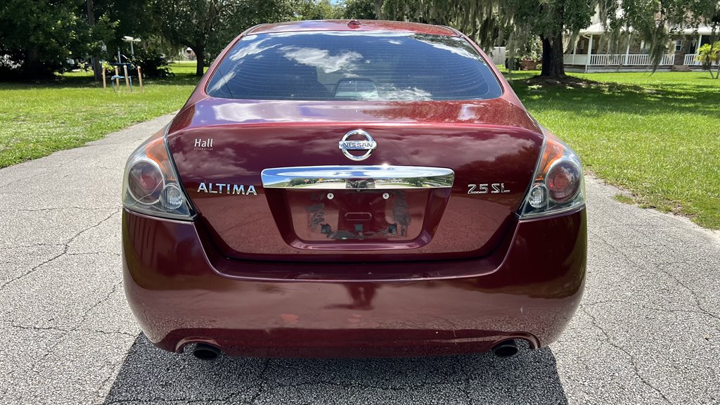 2010 Nissan Altima 2.5 photo