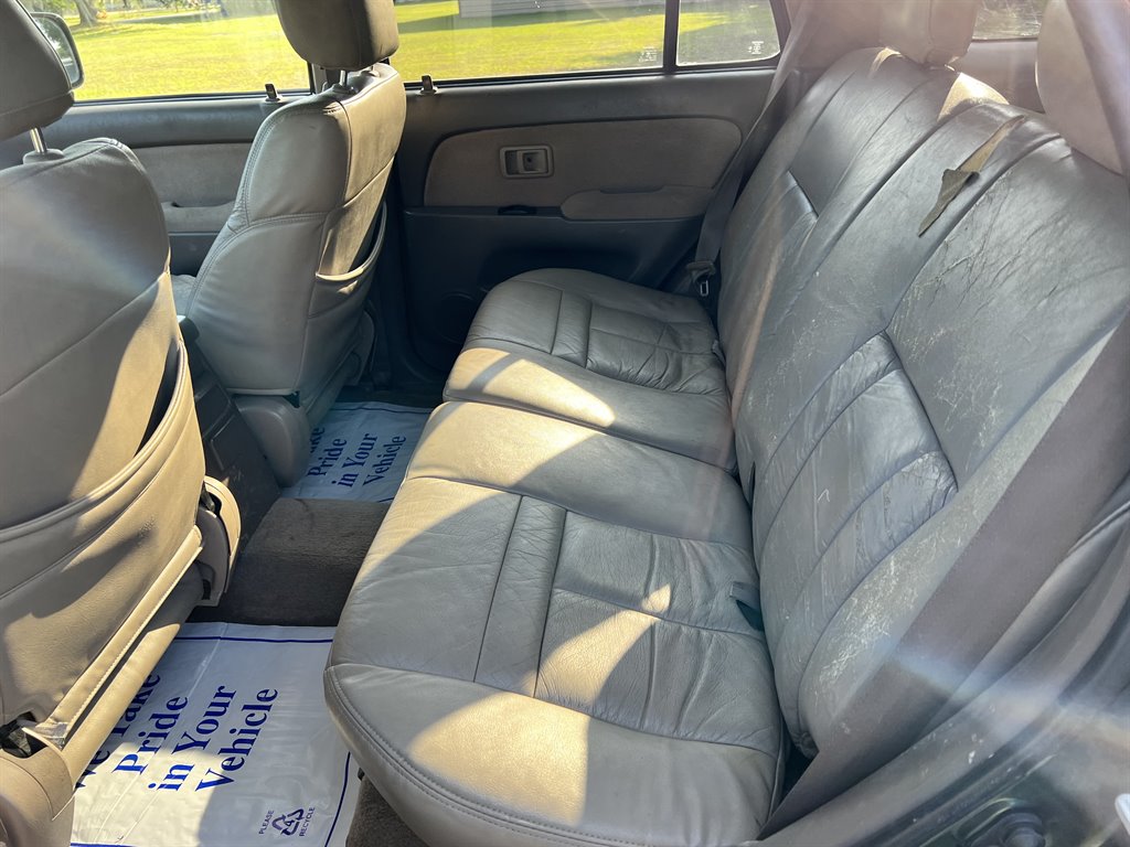 2000 Toyota 4Runner SR5 photo
