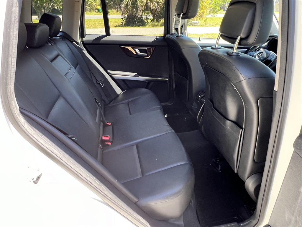 2013 Mercedes-Benz GLK-Class GLK350 4MATIC photo