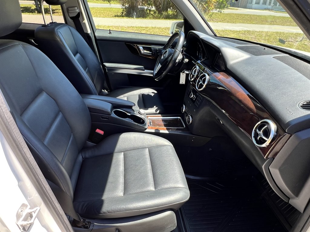 2013 Mercedes-Benz GLK-Class GLK350 4MATIC photo