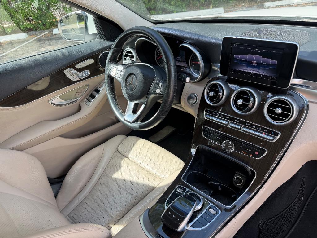2015 Mercedes-Benz C-Class - $10,999