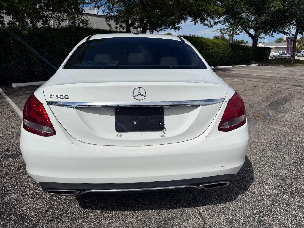 2015 Mercedes-Benz C-Class - $10,999