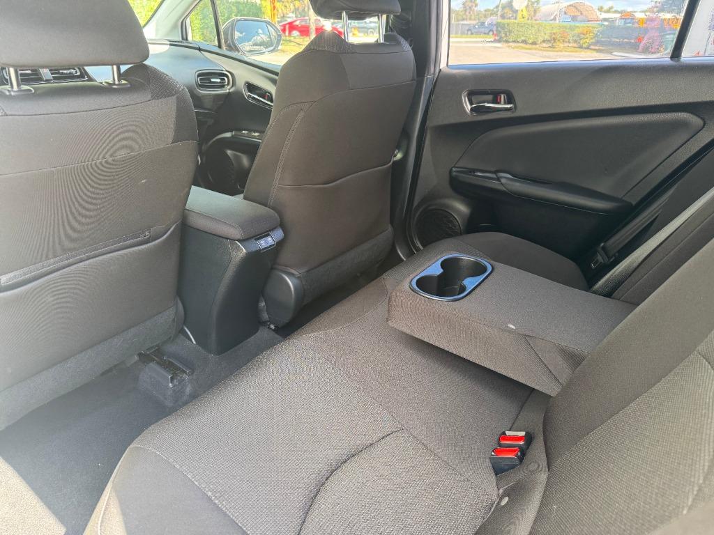 2019 Toyota Prius - $15,999