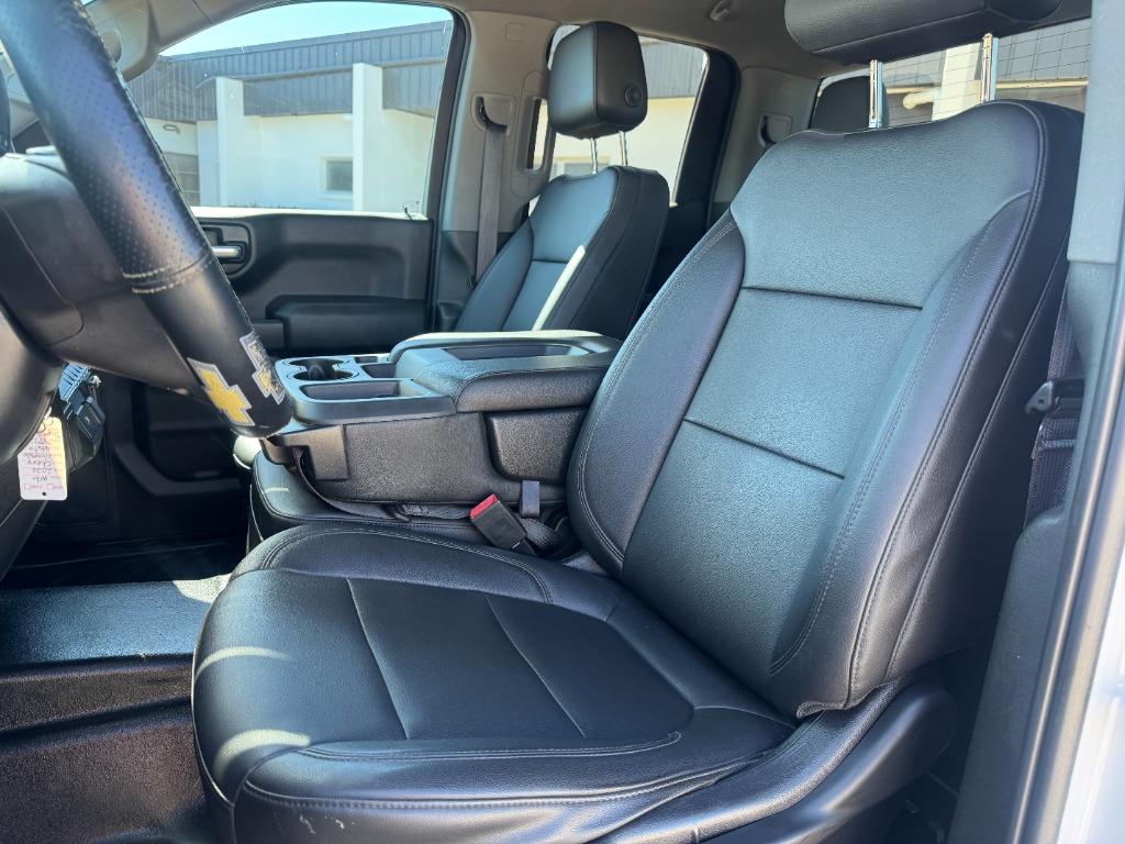 2020 Chevrolet Silverado 1500 - $20,300