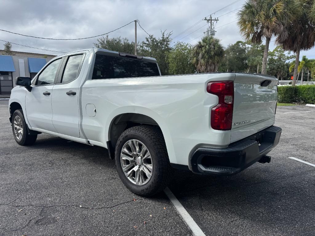 2020 Chevrolet Silverado 1500 - $20,300