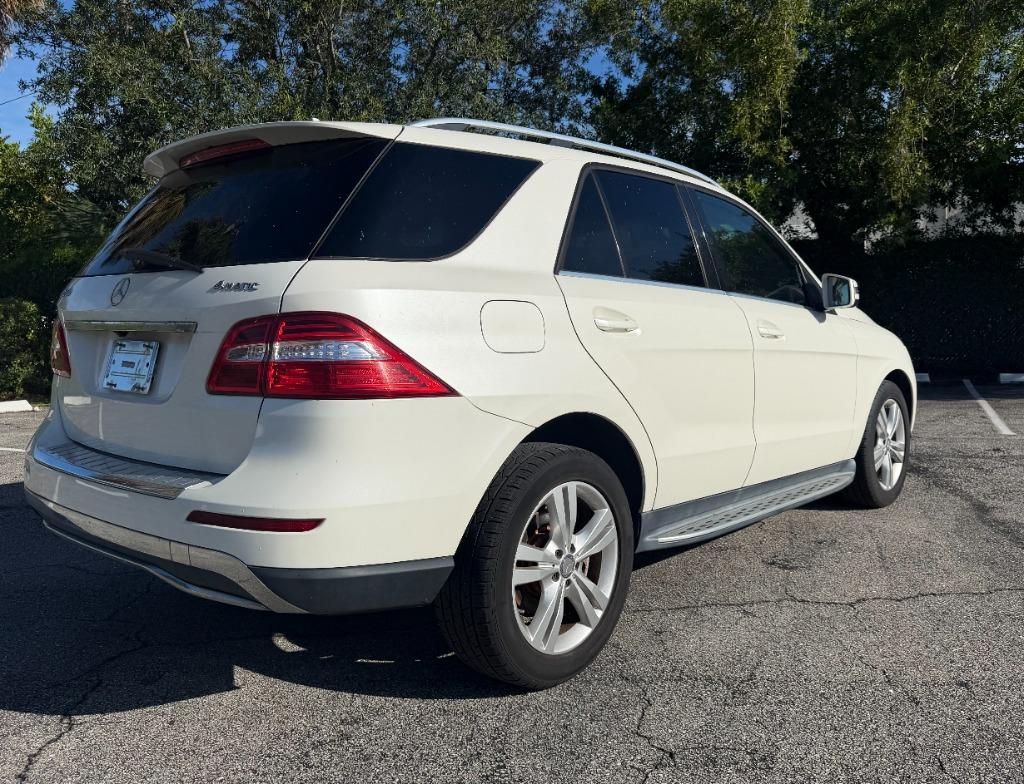 2014 Mercedes-Benz Ml-class - $9,999