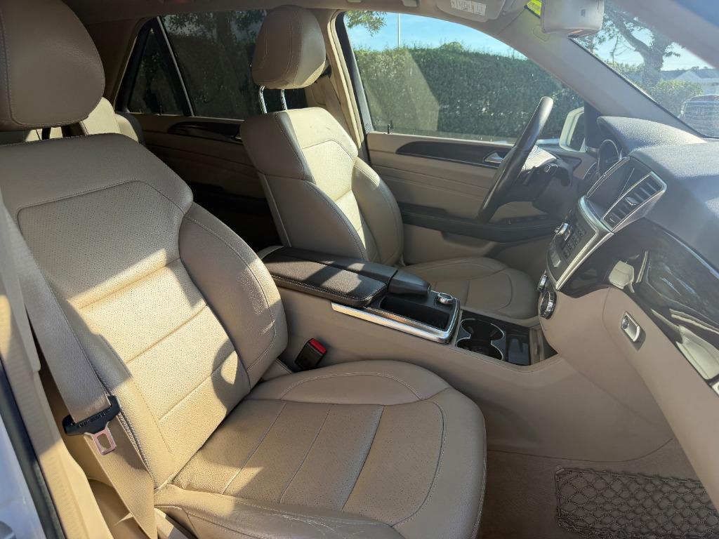 2014 Mercedes-Benz Ml-class - $9,999