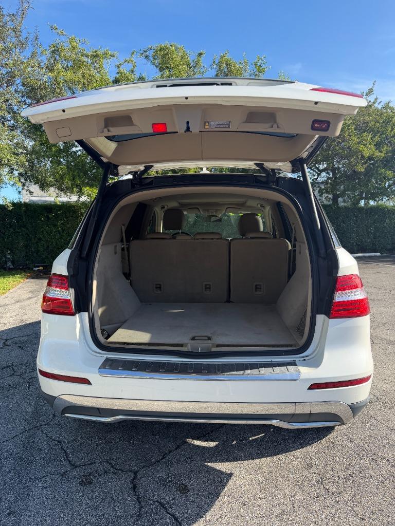 2014 Mercedes-Benz Ml-class - $9,999