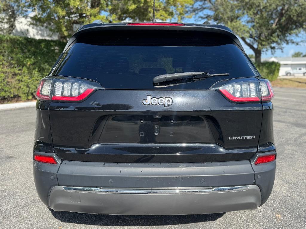 2019 Jeep Cherokee - $14,999