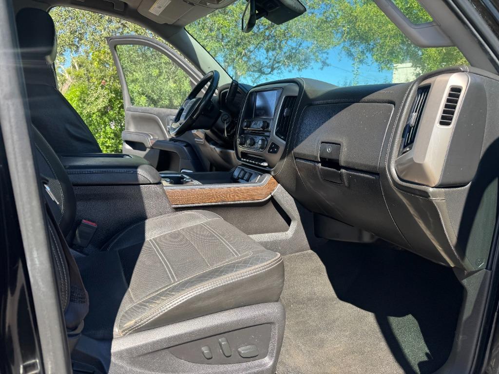 2017 GMC Sierra 1500 - $24,500