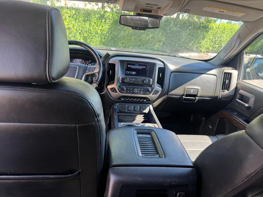 2017 GMC Sierra 1500 - $24,500