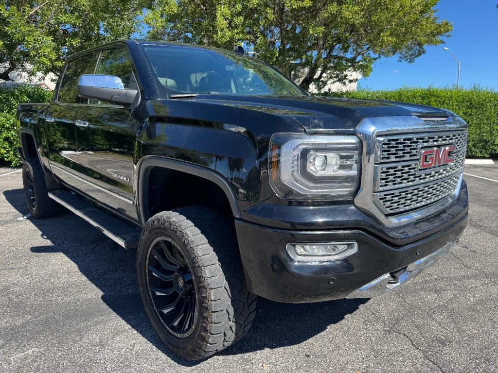2017 GMC Sierra 1500 - $24,500