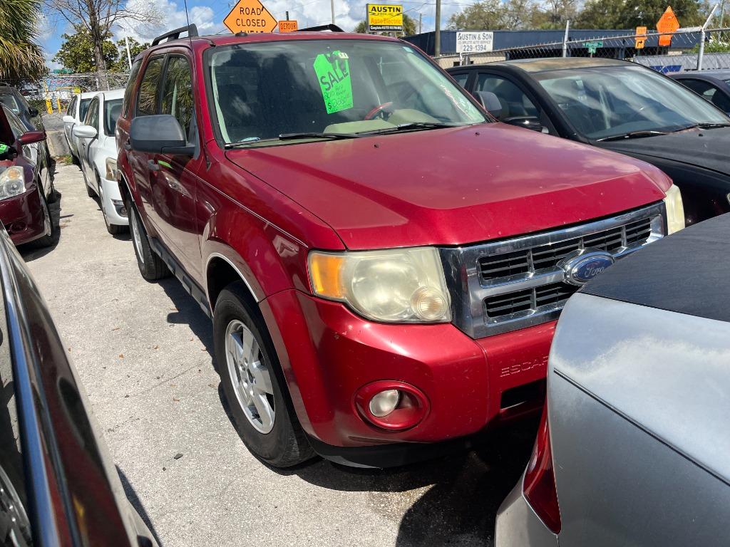 2010 Ford Escape - $1,950