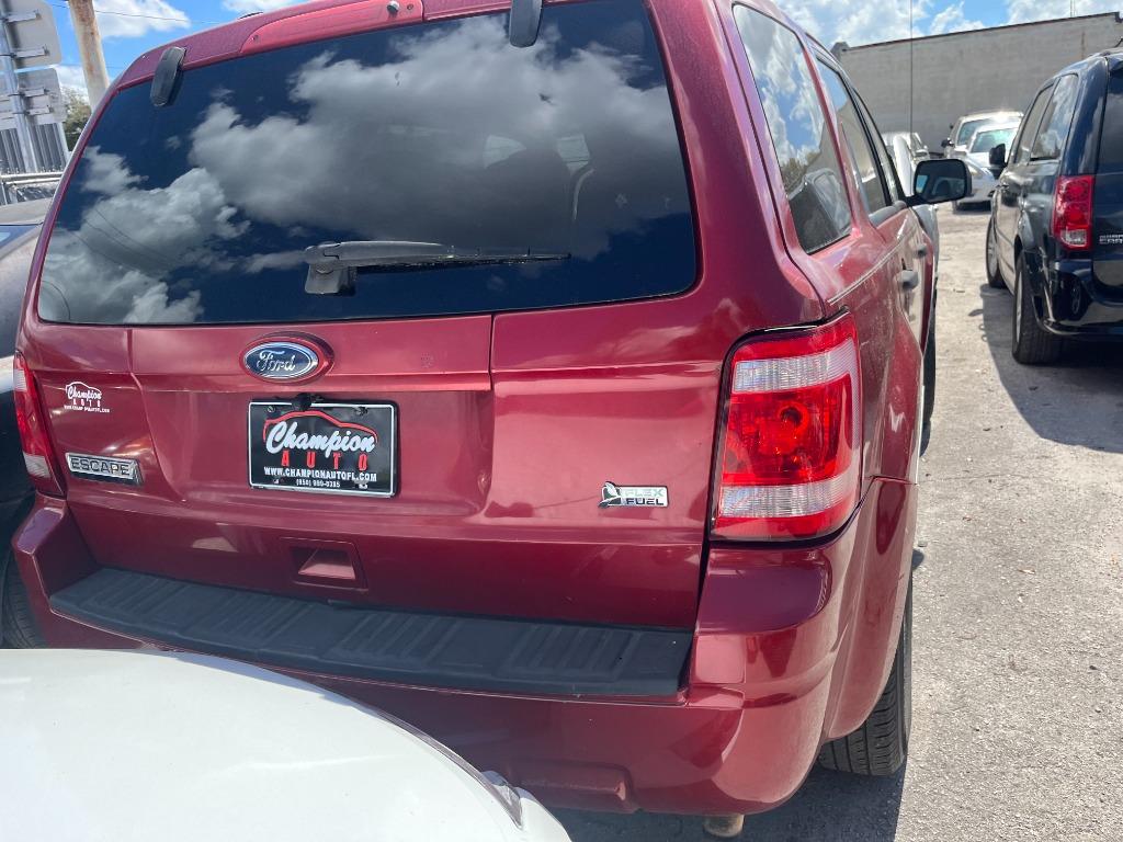 2010 Ford Escape - $1,950