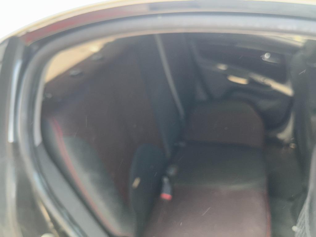 2010 Kia Rio - $2,350