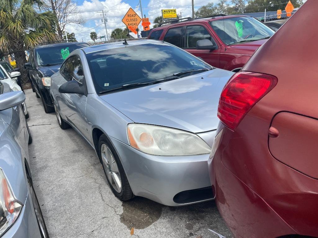 2009 Pontiac G6 - $2,750