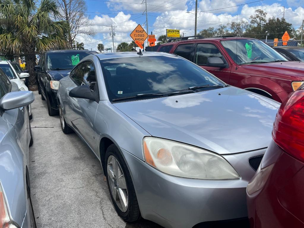 2009 Pontiac G6 - $2,750
