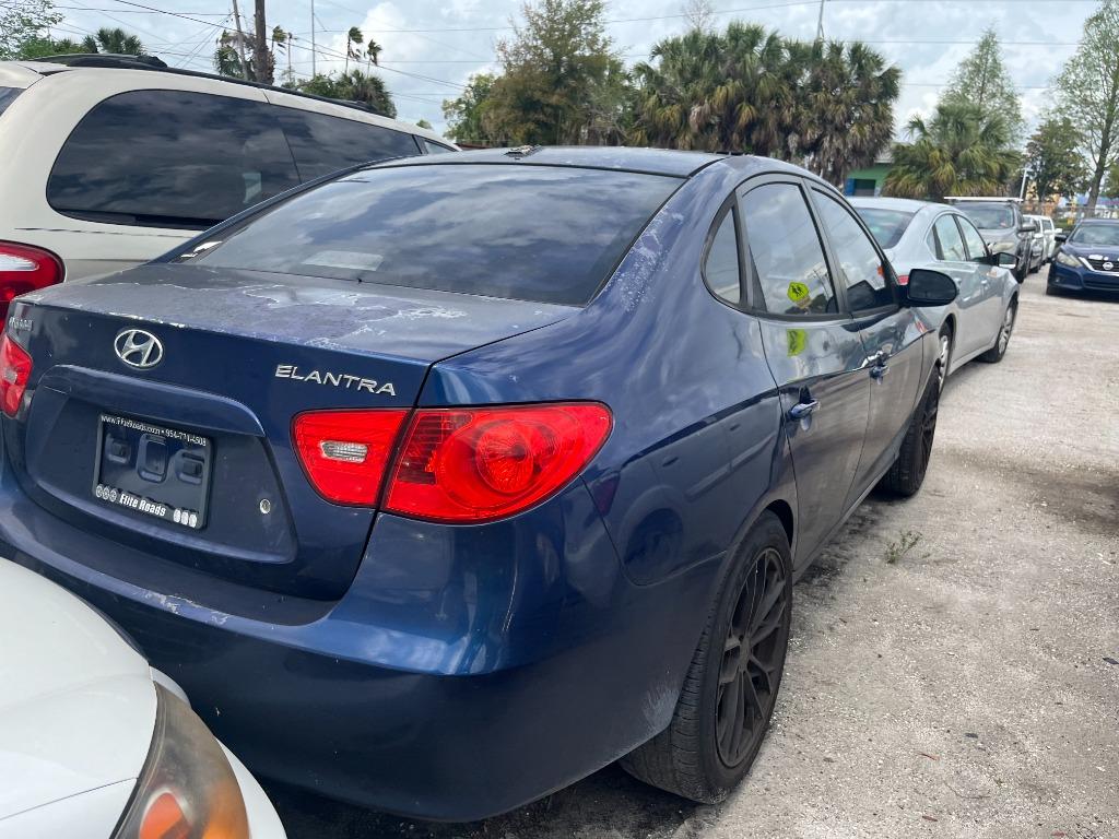 2009 Hyundai Elantra - $1,850