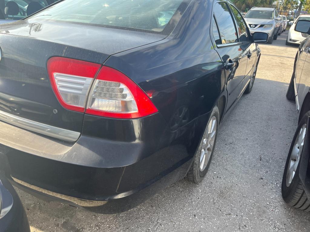 2008 Mercury Milan - $1,950
