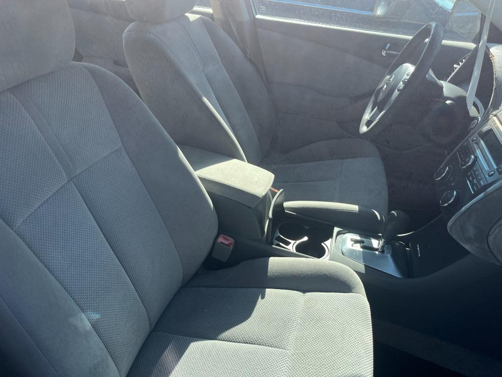 2009 Nissan Altima - $2,450