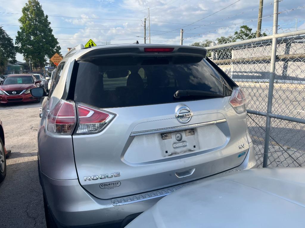2015 Nissan Rogue - $2,950