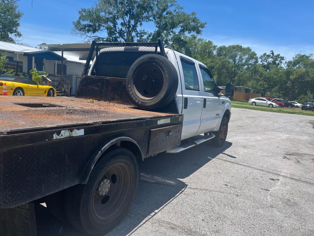 2003 Ford F-550 - $7,500
