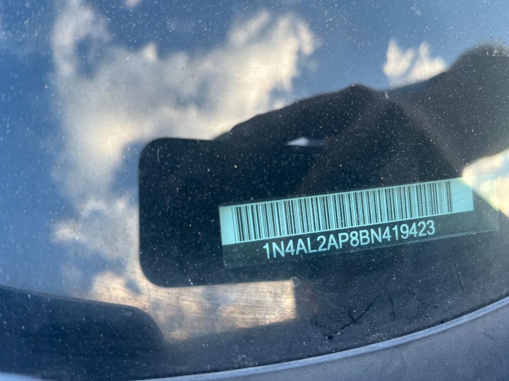 2011 Nissan Altima - $2,250