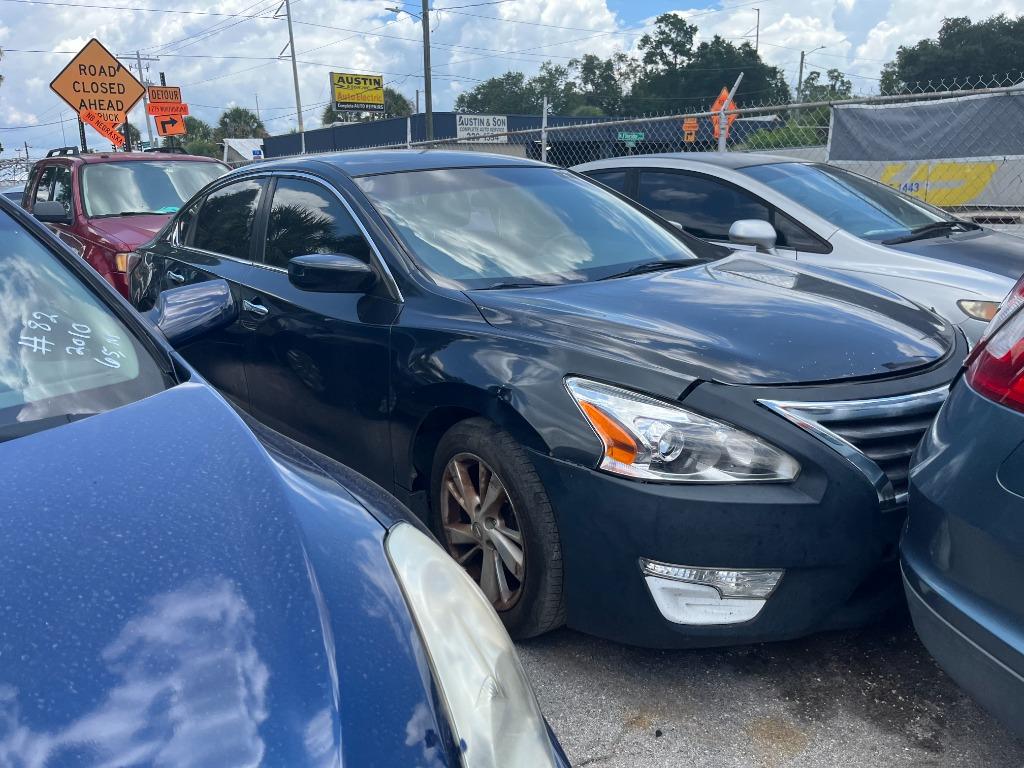 2014 Nissan Altima - $1,950