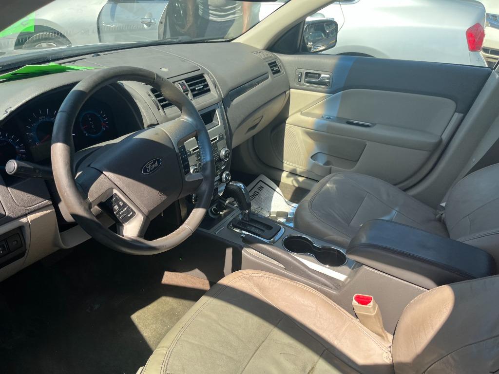 2012 Ford Fusion - $2,650