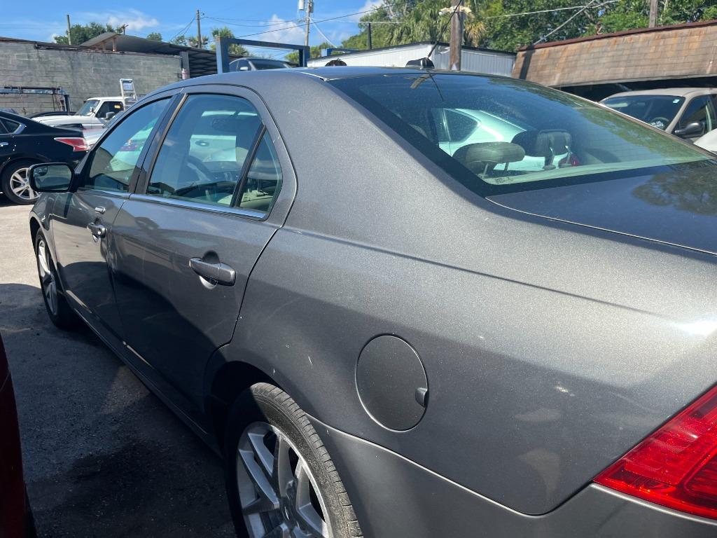 2012 Ford Fusion - $2,650