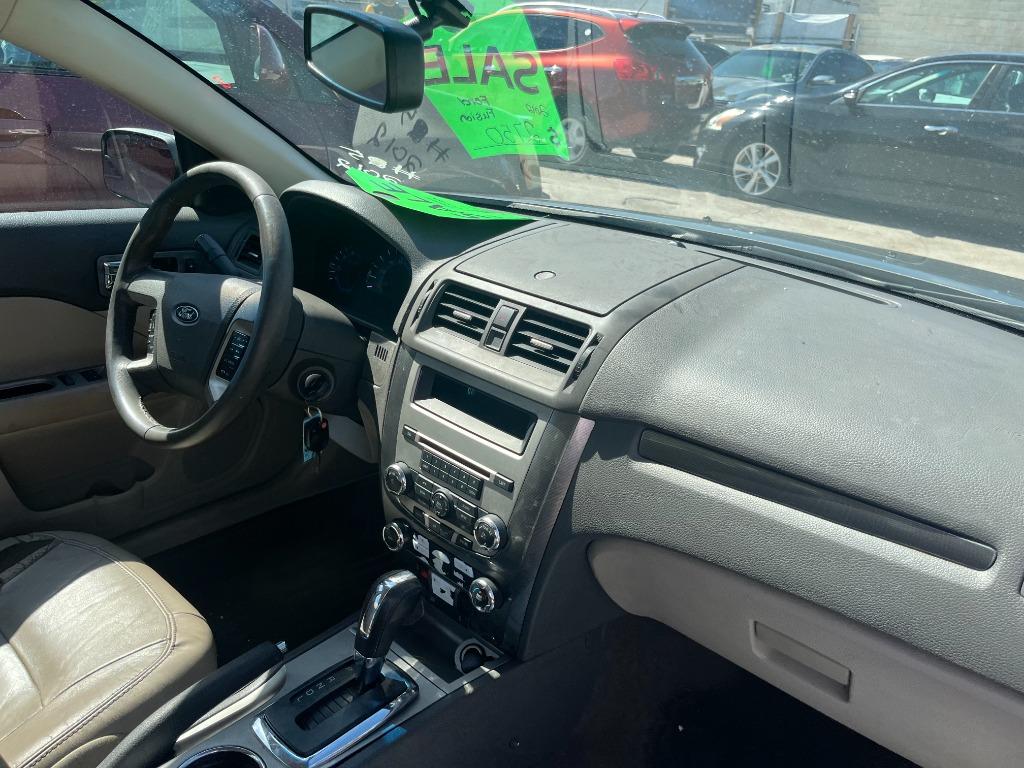 2012 Ford Fusion - $2,650