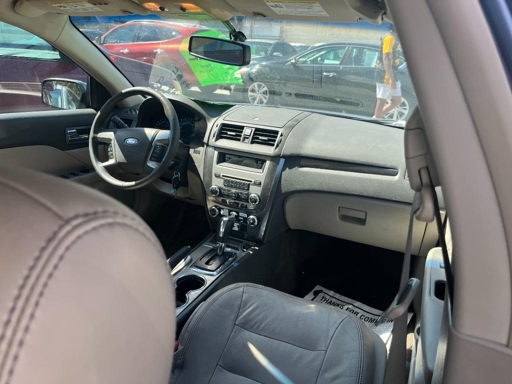 2012 Ford Fusion - $2,650