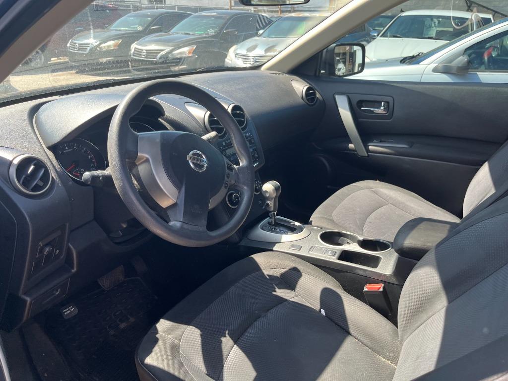2013 Nissan Rogue - $2,750