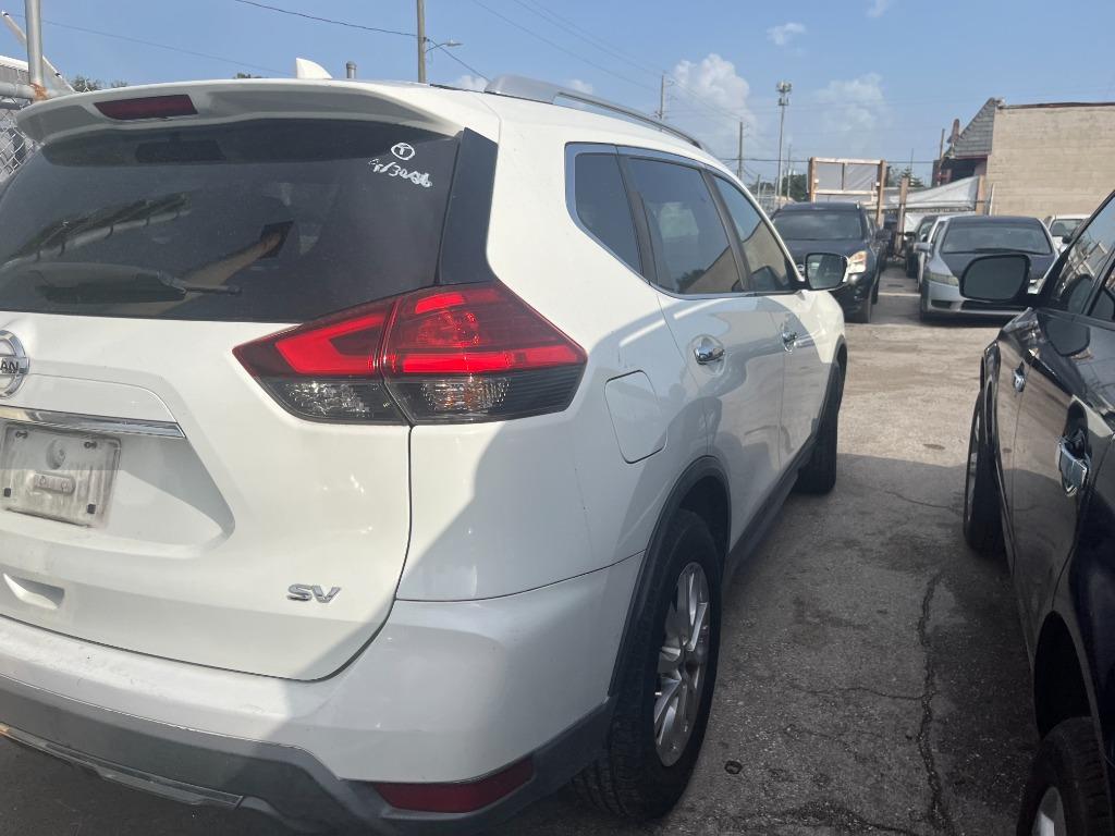 2017 Nissan Rogue - $2,950