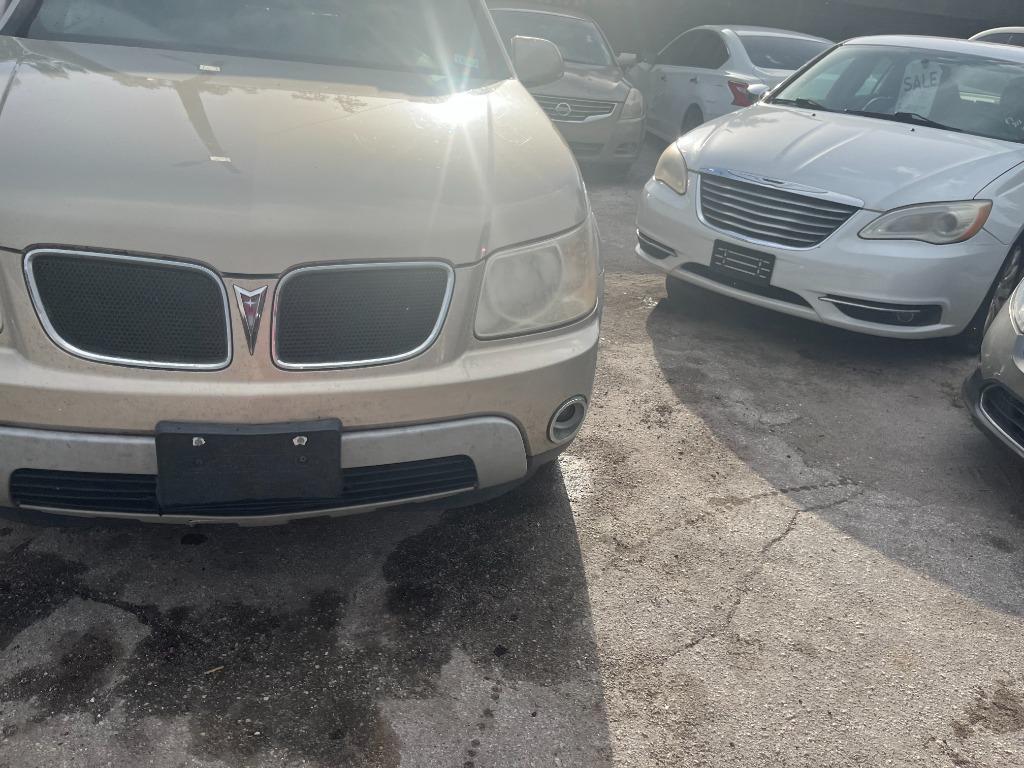 2009 Pontiac Torrent - $1,450