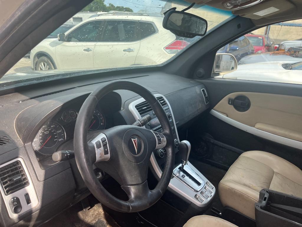2009 Pontiac Torrent - $1,450