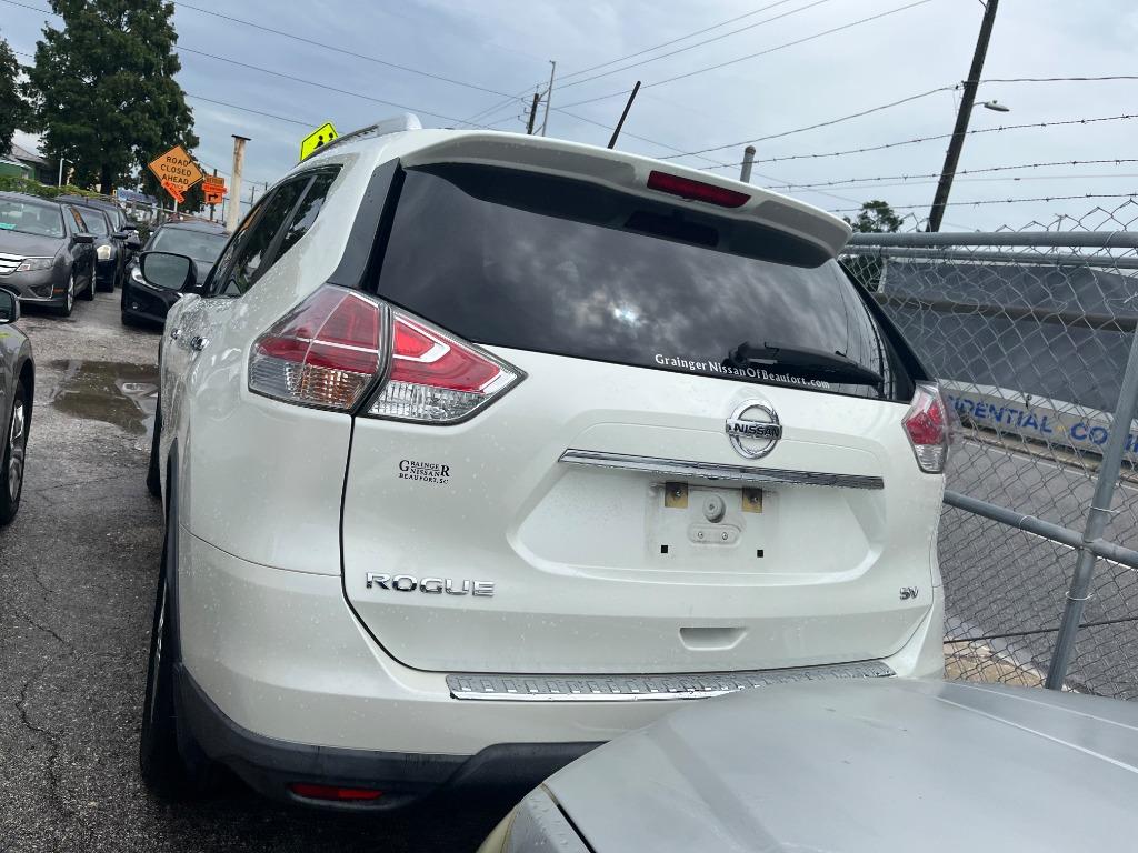 2016 Nissan Rogue - $4,750